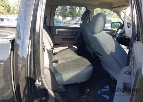 2019 Ram 1500 Classic Big Horn 4X4 6'4 Box z USA, uszkodzony, nr VIN 1C6RR7TT5KS658729